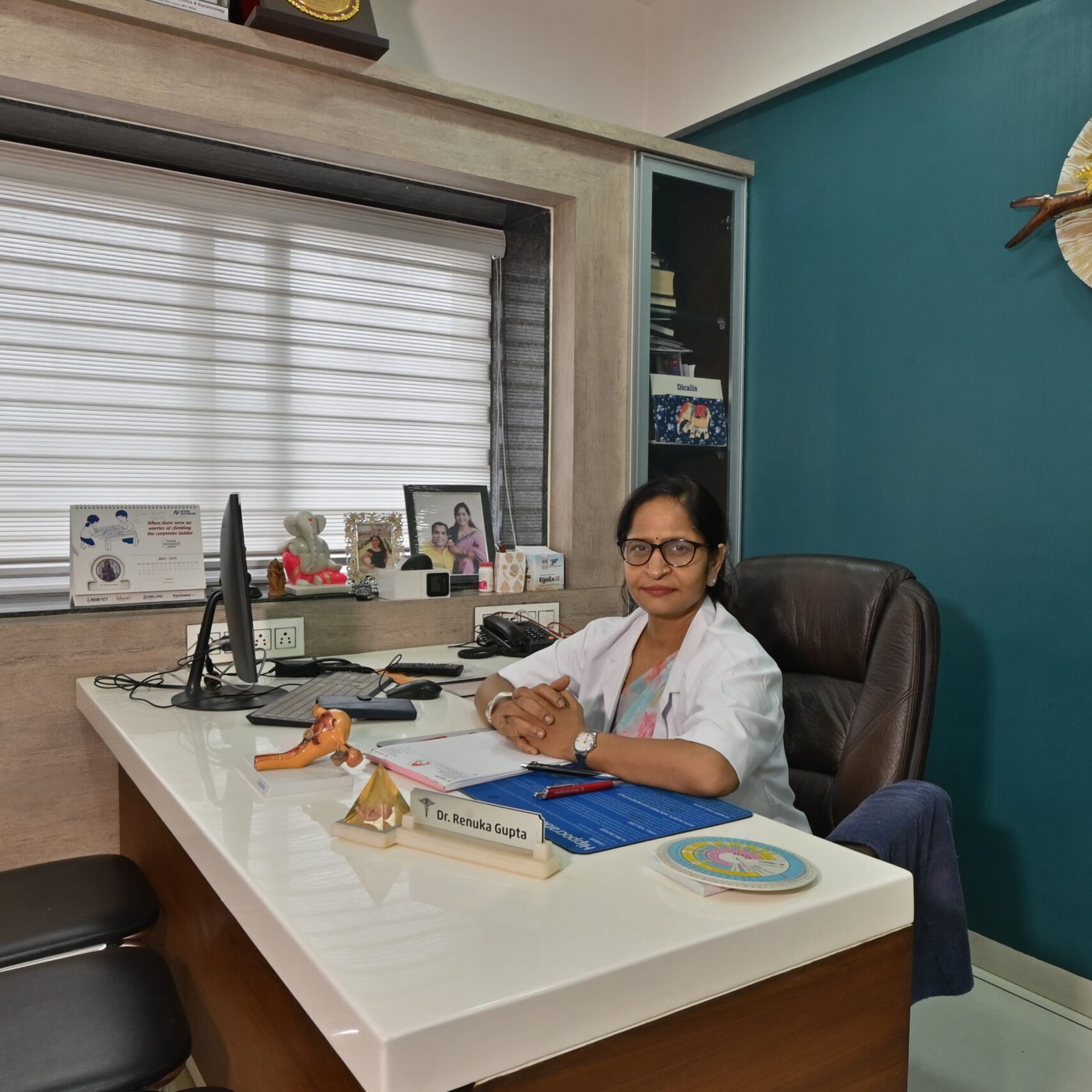Dr. Renuka Gupta, Best Gynaecologist in Indore, at Her Wellness Clinic providing expert women’s healthcare.